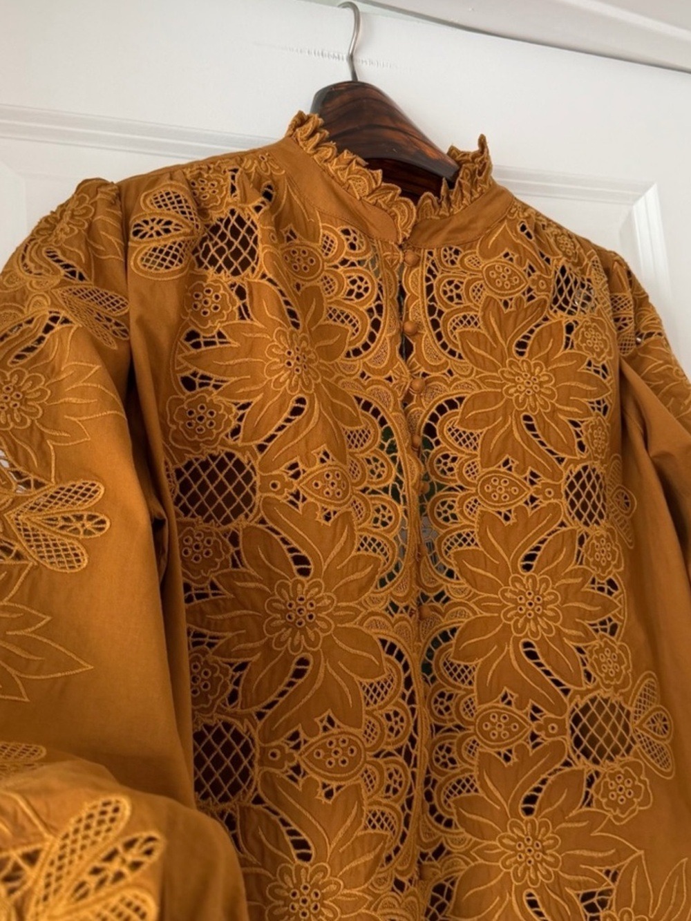 Farm Rio Camel Richelieu Long Sleeve Blouse - Picture 2 of 8